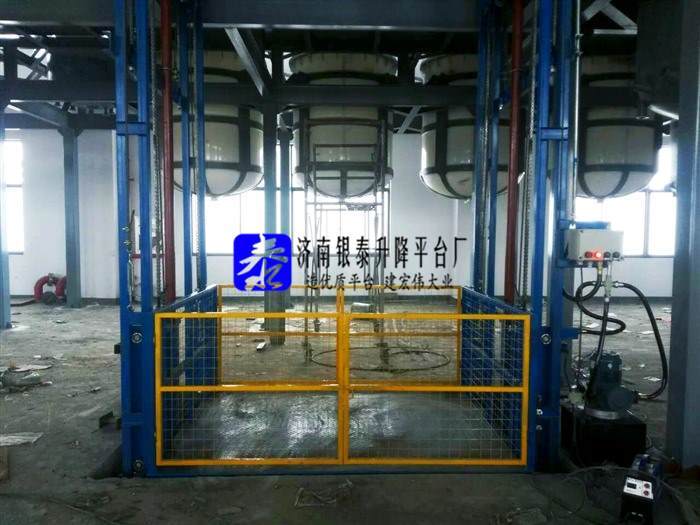 液壓貨梯工作原理是什么