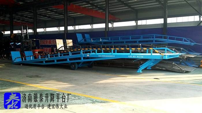 移動式登車橋廠家_移動式登車橋廠家排名