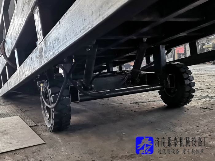 移動(dòng)登車橋自重多少