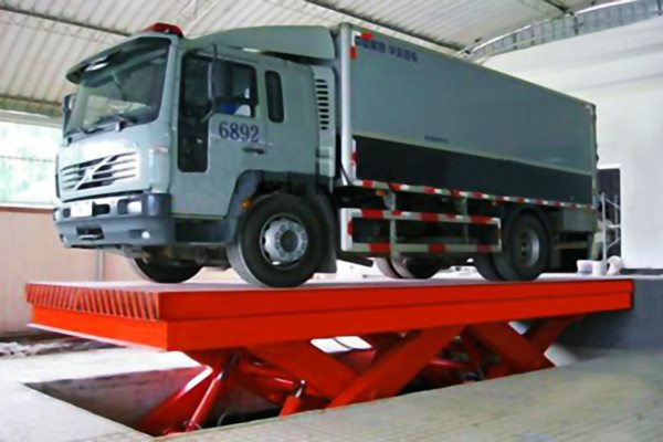汽車(chē)剪式升降機(jī)價(jià)格